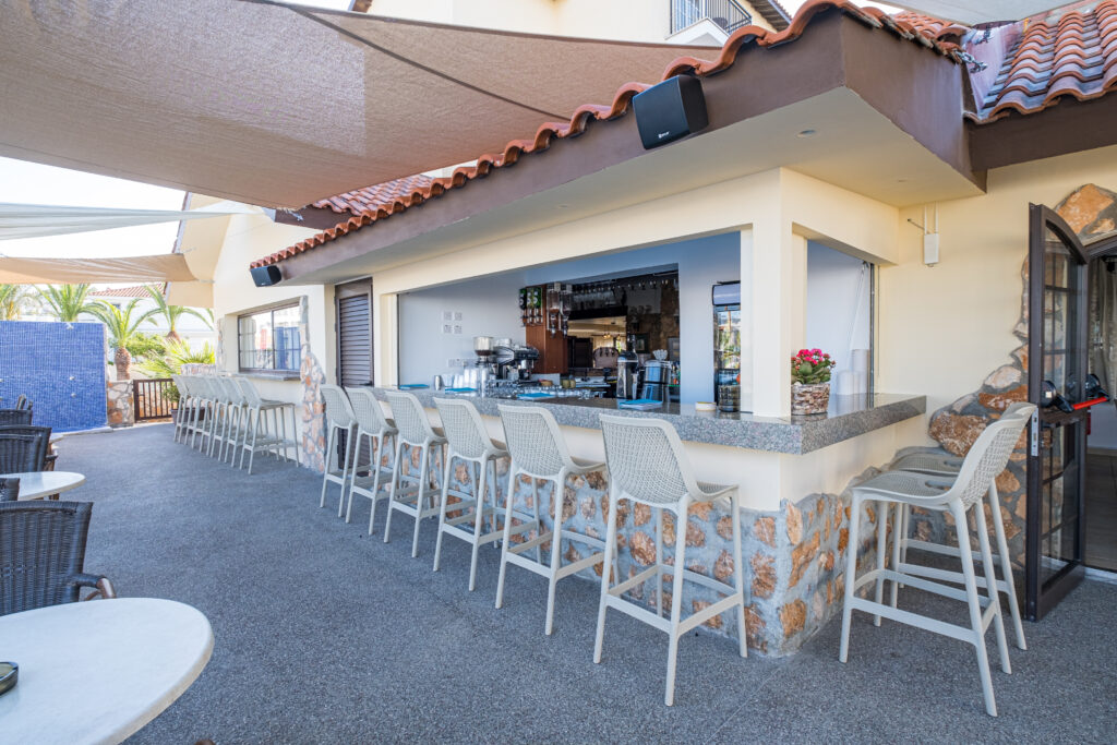 REST BAR 7